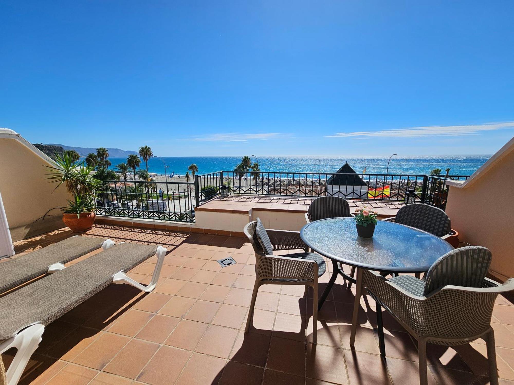 Edificio Sol Apartment Nerja Ngoại thất bức ảnh